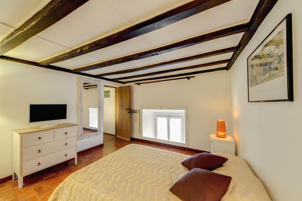 Campo Dei Fiori Stunning And Quiet Apartment Рим Екстериор снимка
